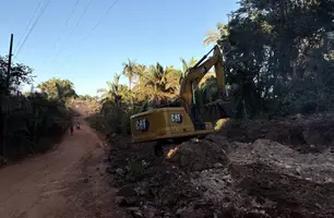 Prefeitura de Esperantina inicia asfaltamento do acesso ao Cemitério Ciganinho (Foto: Reprodução)