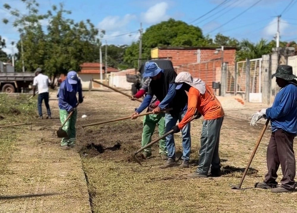 Prefeitura de José de Freitas reforça limpeza urbana com mutirões nos bairros