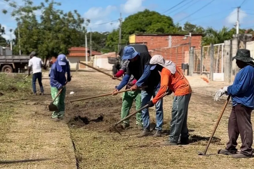 Prefeitura de José de Freitas reforça limpeza urbana com mutirões nos bairros