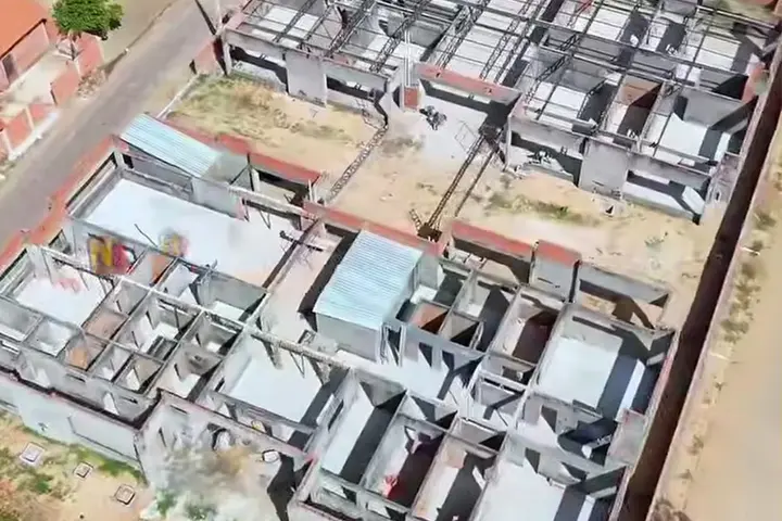 Prefeitura de Parnarama retoma construção de creche no bairro Agrovema