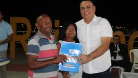 Prefeitura de São Raimundo Nonato entrega mais de 250 Títulos de Propriedade pelo programa Meu Pedacinho de Chão (Foto: Reprodução)