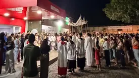 Procissão de Corpus Christi emociona fiéis com oração pelos enfermos no Hospital Regional de São Raimundo Nonato (Foto: Portalsertaovale)
