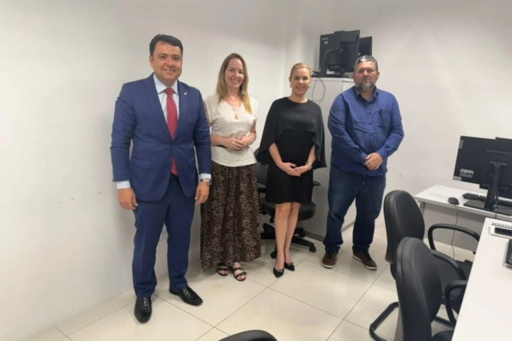 Procon/MPPI realiza reunião para tratar de denúncia da associação dos moradores