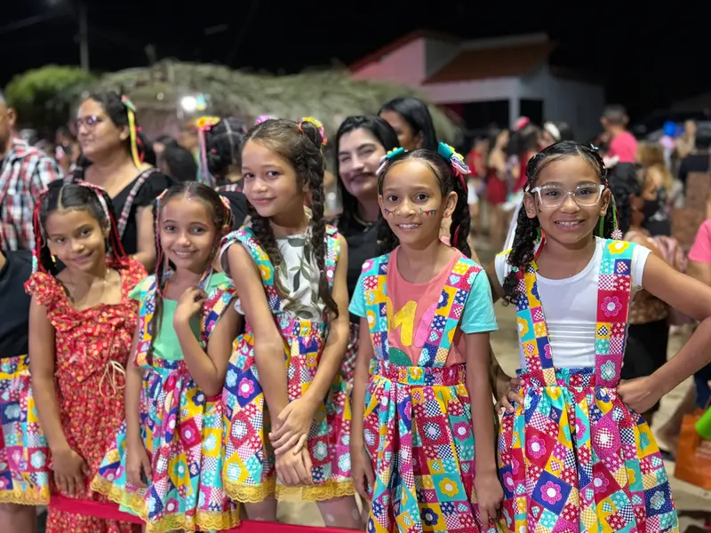 Quadrilha "Nossas Raízes" emociona público e celebra a cultura em Pau D'Arco