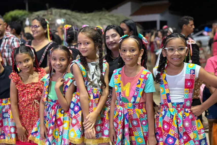 Quadrilha "Nossas Raízes" emociona público e celebra a cultura em Pau D'Arco