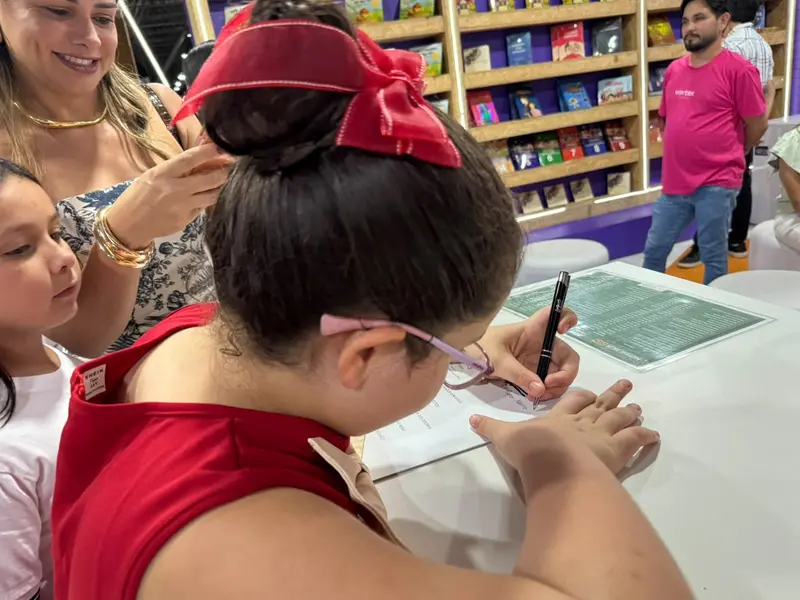 Salipi 2026 destaca incentivo à leitura e reforça investimento em livros nas escolas