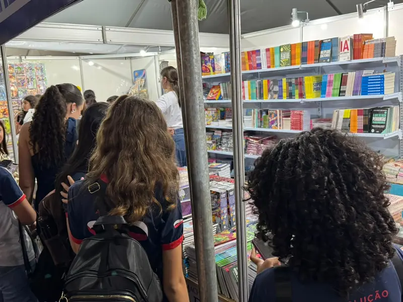 Salipi 2026 destaca incentivo à leitura e reforça investimento em livros nas escolas