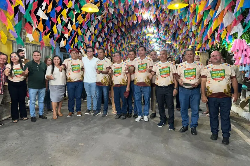 São João do Arraial abre Festival dos Cocais com grandes apresntações culturais