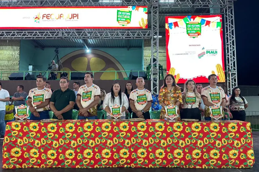 São João do Arraial abre Festival dos Cocais com grandes apresntações culturais