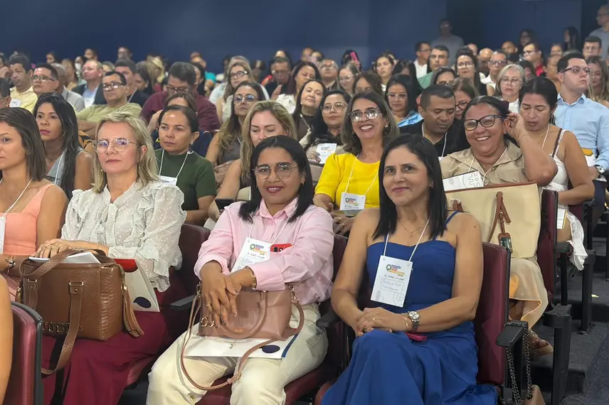 Seduc premia gestores com melhores notas no Enem durante Gestão que Transforma