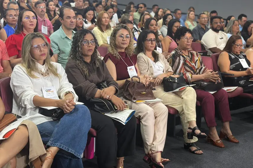 Seduc premia gestores com melhores notas no Enem durante Gestão que Transforma