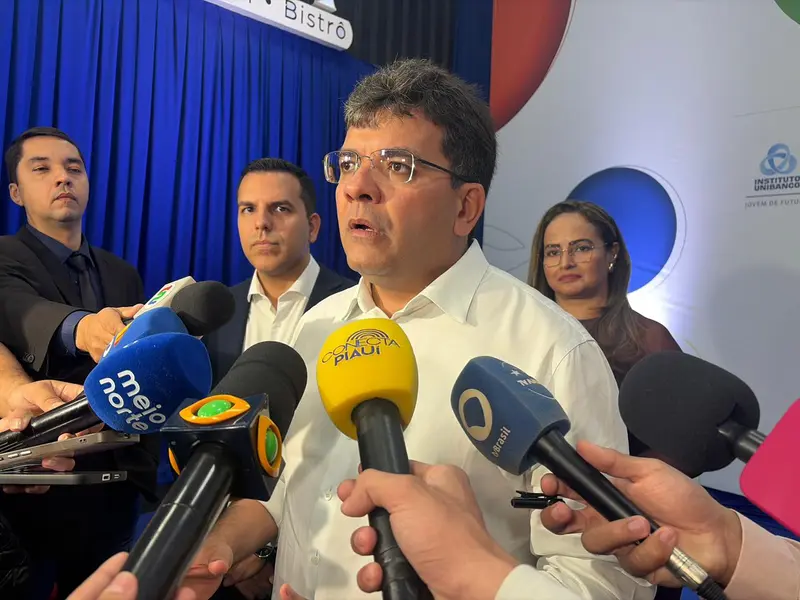 Seduc premia gestores com melhores notas no Enem durante Gestão que Transforma