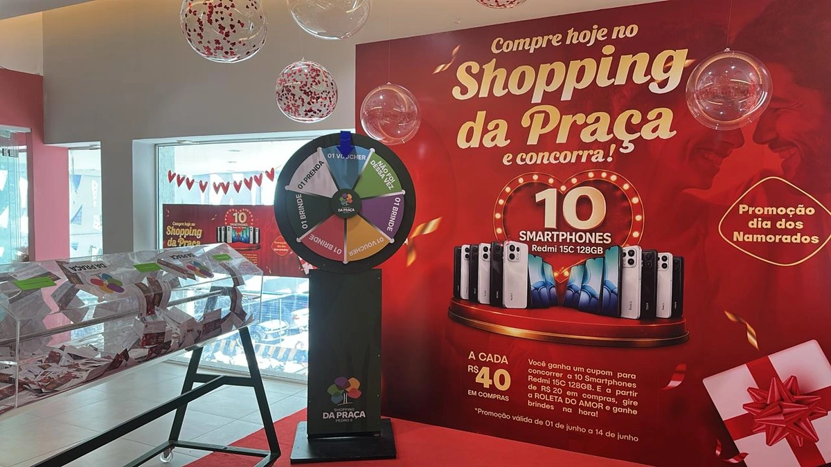 Shopping da Praça Pedro II sorteia jantar e 10 smartphones no Dia dos Namorados