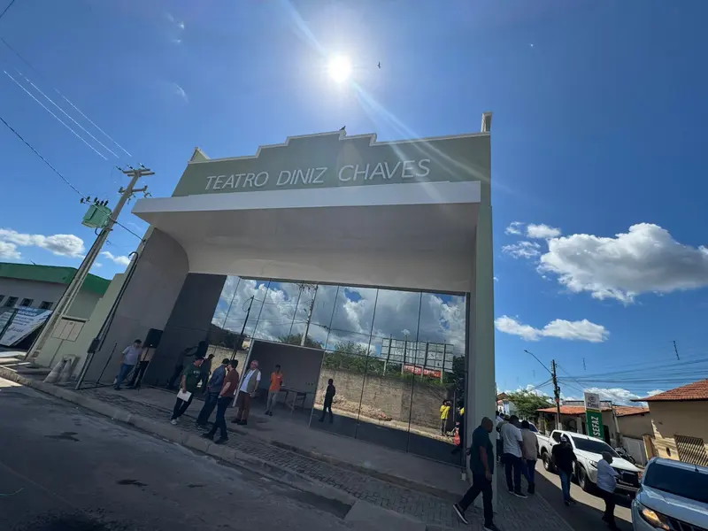 Teatro de Esperantina recebe investimento de R$ 5 milhões e impulsiona cultura