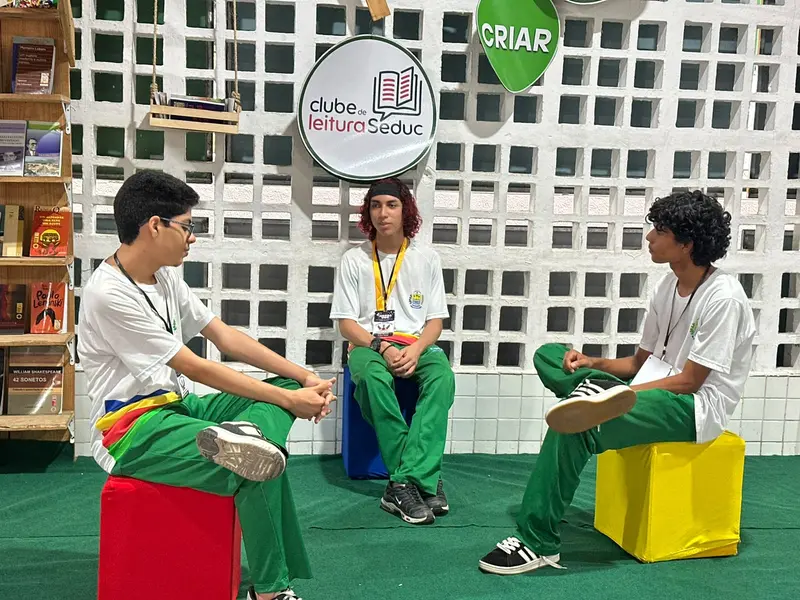 Alunos de escola em Teresina criam projeto tecnológico e vão para Portugal