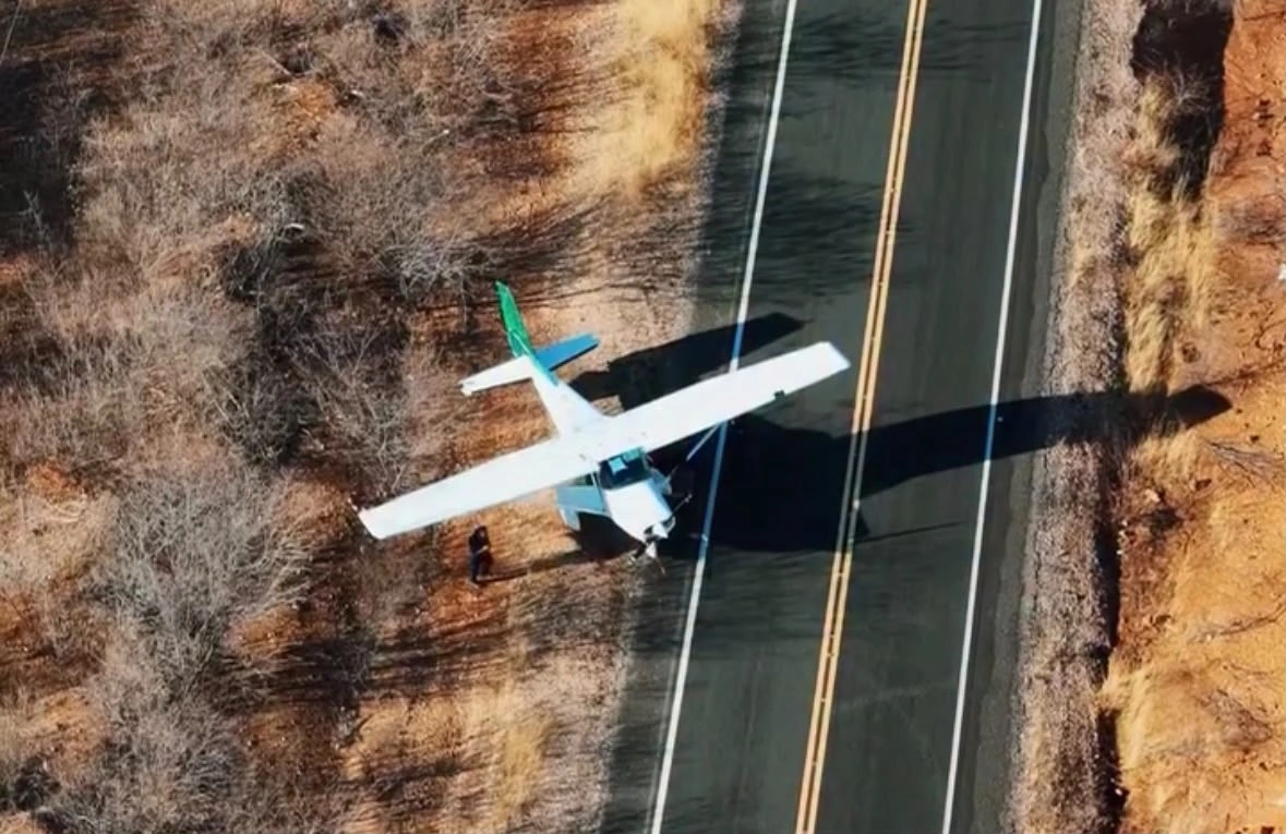 Avião de pequeno porte faz pouso forçado na PI-229 em Jaicós