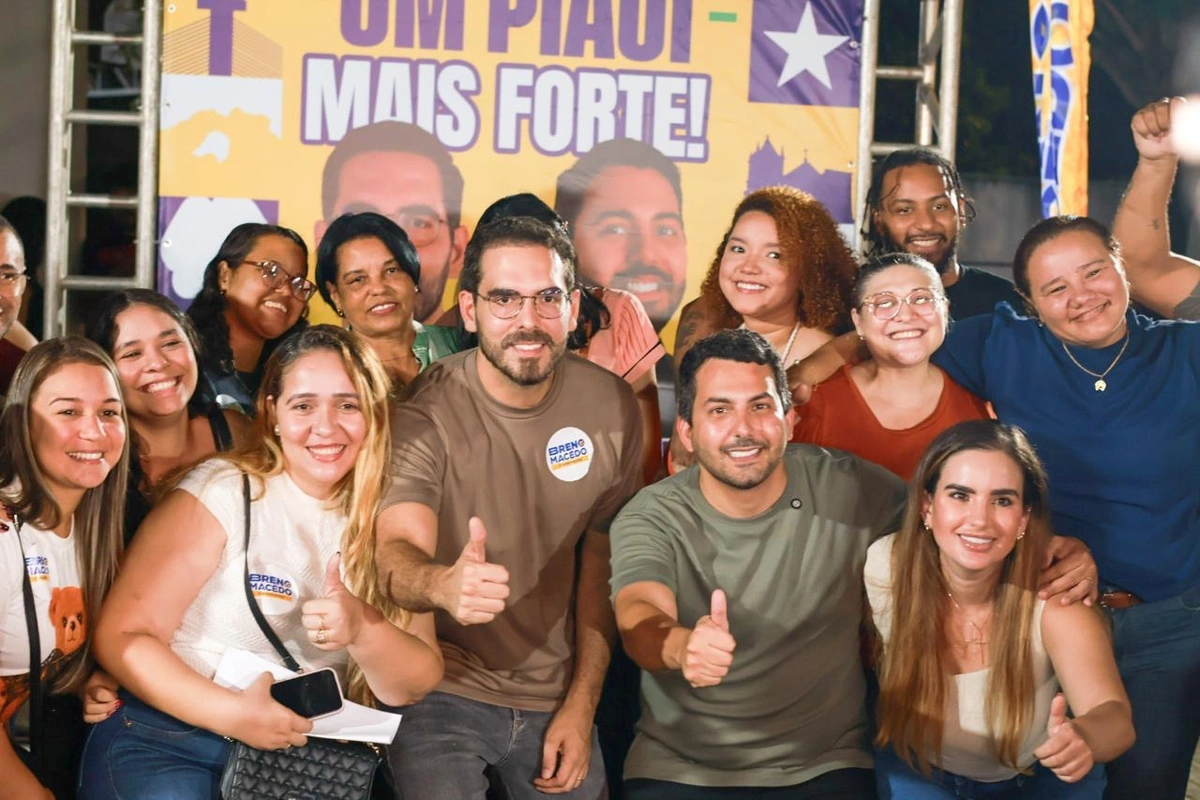 Casa cheia: Breno Macedo e Marcos Aurélio mobilizam apoiadores em grande reunião