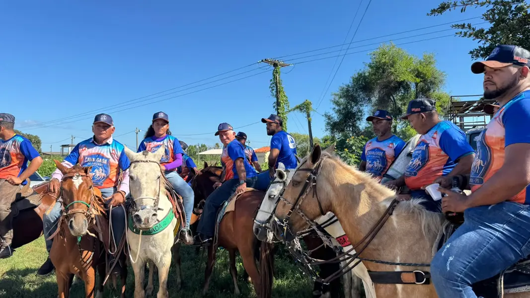 Cavalgada da Amizade abre 3ª etapa do CAMPIV e reúne multidão em José de Freitas