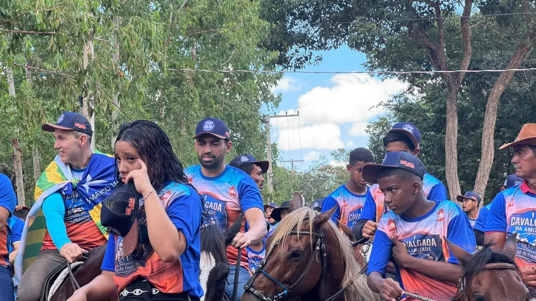 Cavalgada da Amizade abre 3ª etapa do CAMPIV e reúne multidão em José de Freitas