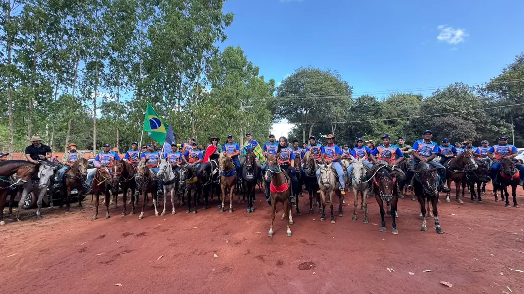 Cavalgada da Amizade abre 3ª etapa do CAMPIV e reúne multidão em José de Freitas