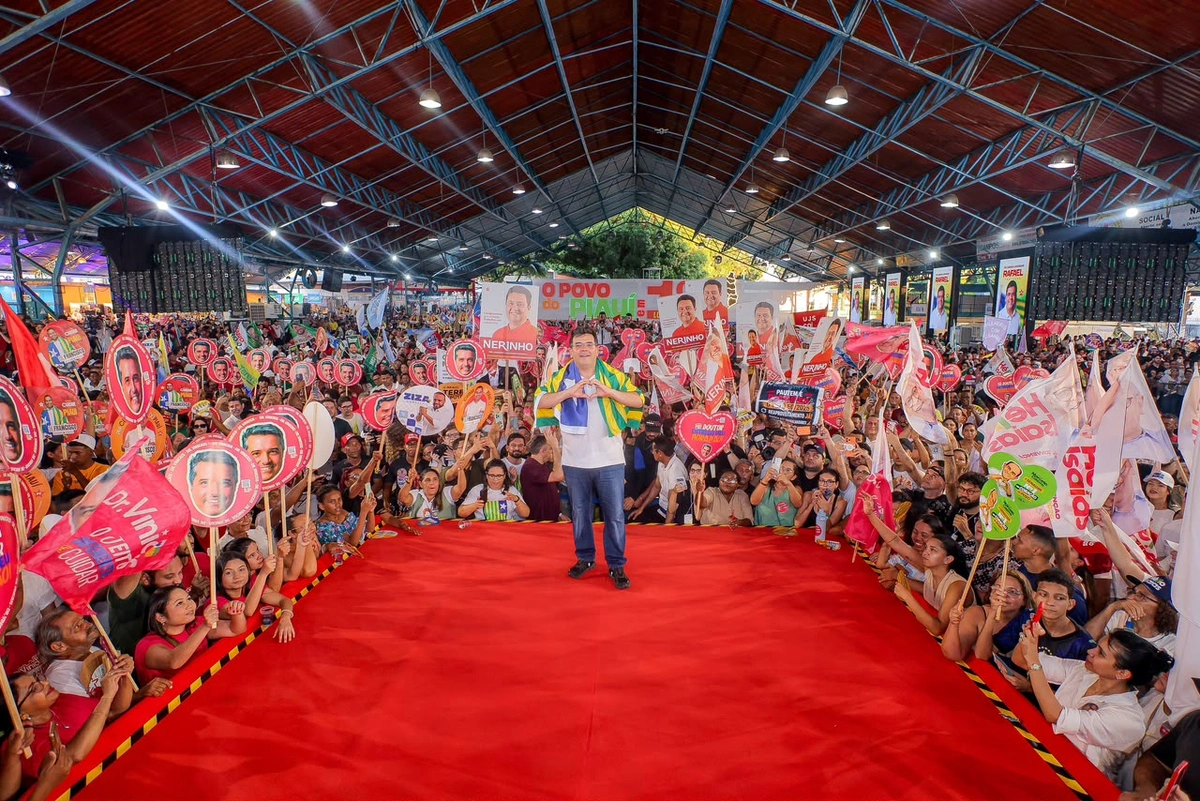 Convenção do Time do Povo reúne 60 mil pessoas e homologa candidatura de Fonteles