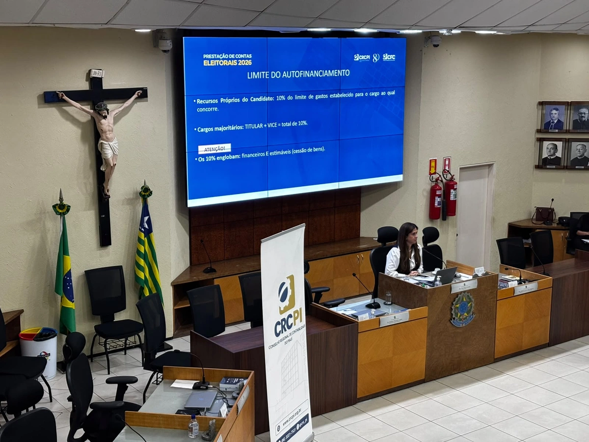 CRC-PI capacita contadores para prestação de contas nas eleições de 2026
