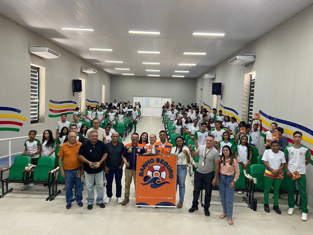 Defesa Civil realiza ação do Banho Seguro em Valença do Piauí