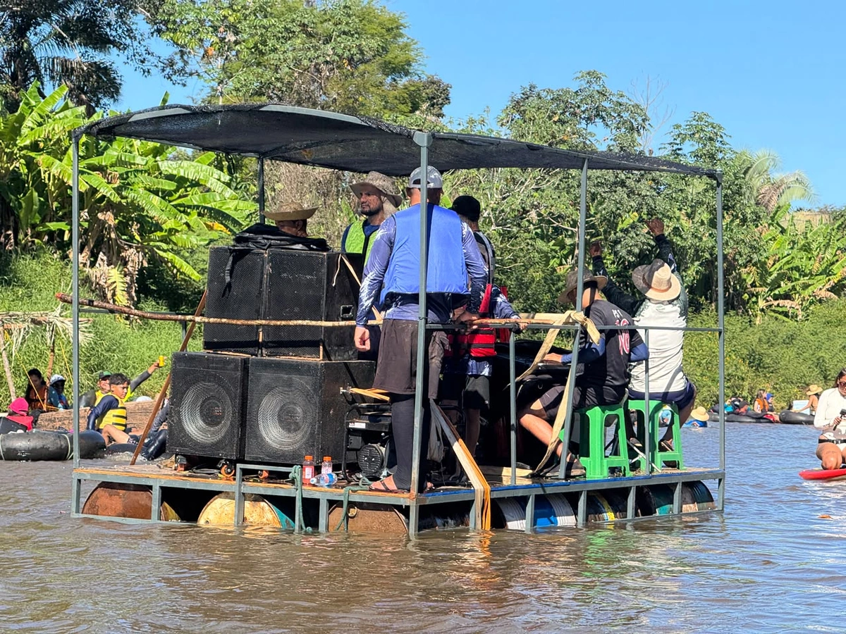 Descida de Boia em Ribeiro Gonçalves