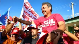 Dr. Gil Carlos homenageia mulheres ao oficializar candidatura à reeleição (Foto: Reprodução)
