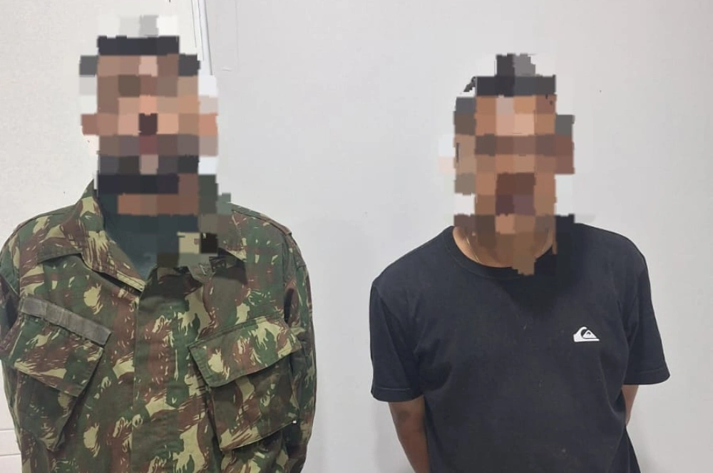 Dupla é presa após invadir casa e furtar celular em Cristalândia do Piauí