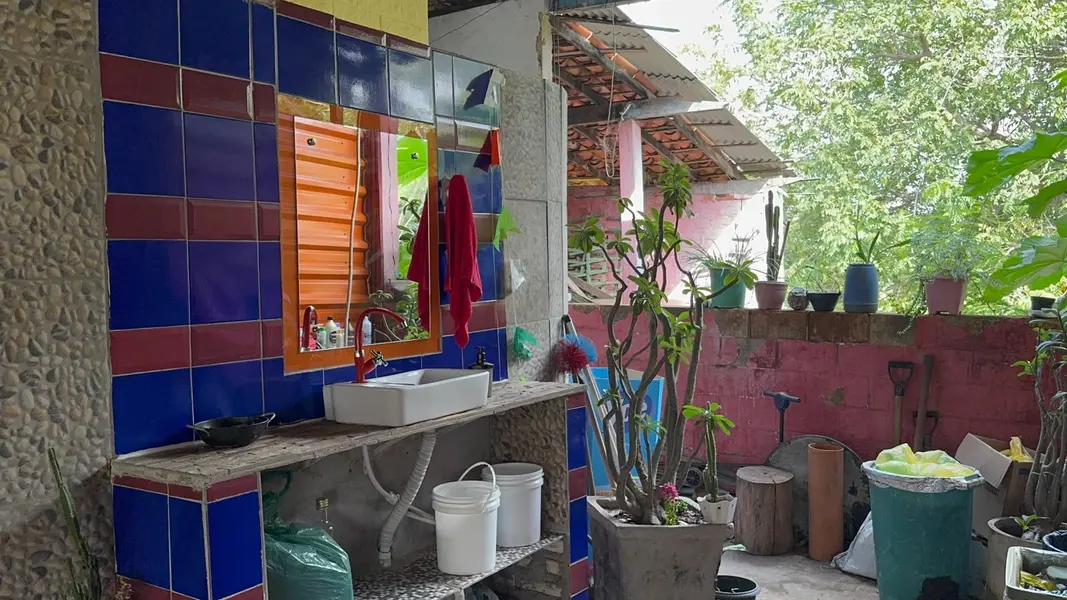 Erosão ameaça ONG Casa Girassol e coloca atendimento social em risco em Teresina