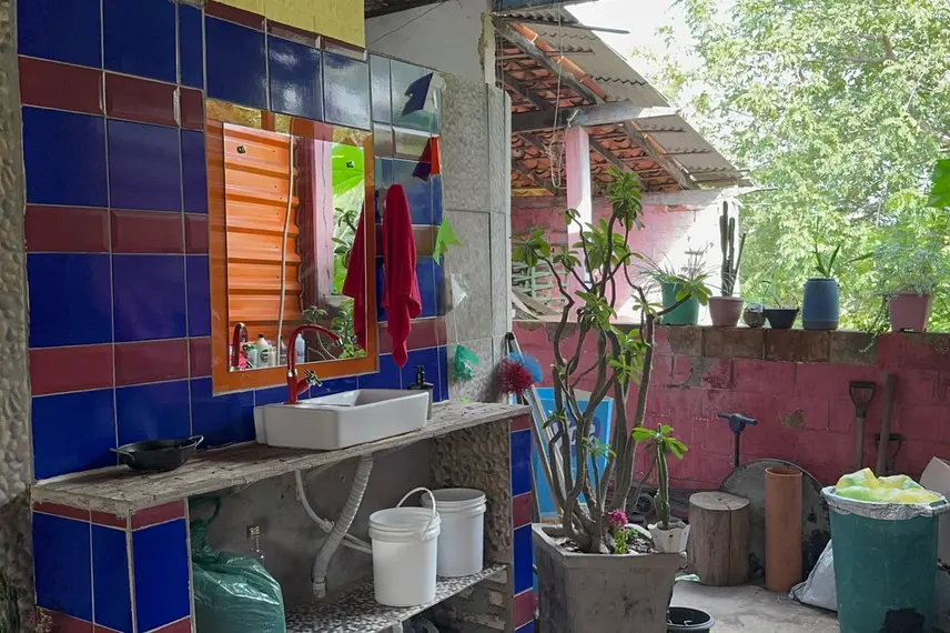 Erosão ameaça ONG Casa Girassol e coloca atendimento social em risco em Teresina