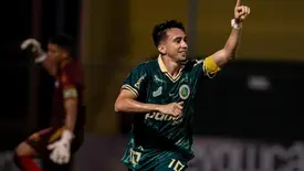 Esquerdinha, jogador de futebol que atua como meio-campo (Foto: Reprodução/Instagram)
