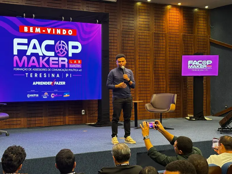Facop Maker Lab reúne comunicadores políticos para capacitação em Teresina