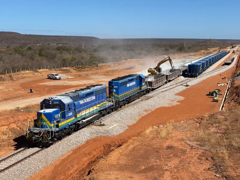 Ferrovia Transnordestina supera 80% de execução e acelera operação no Piauí