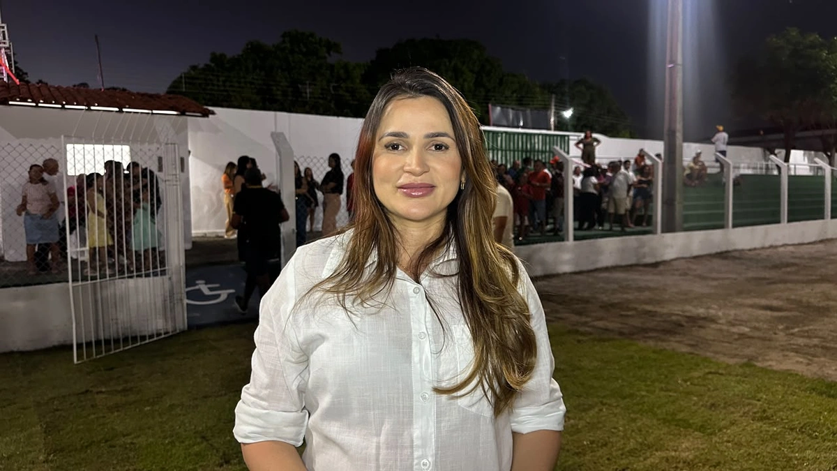 Filha de Beneditinos, Josiene Campelo