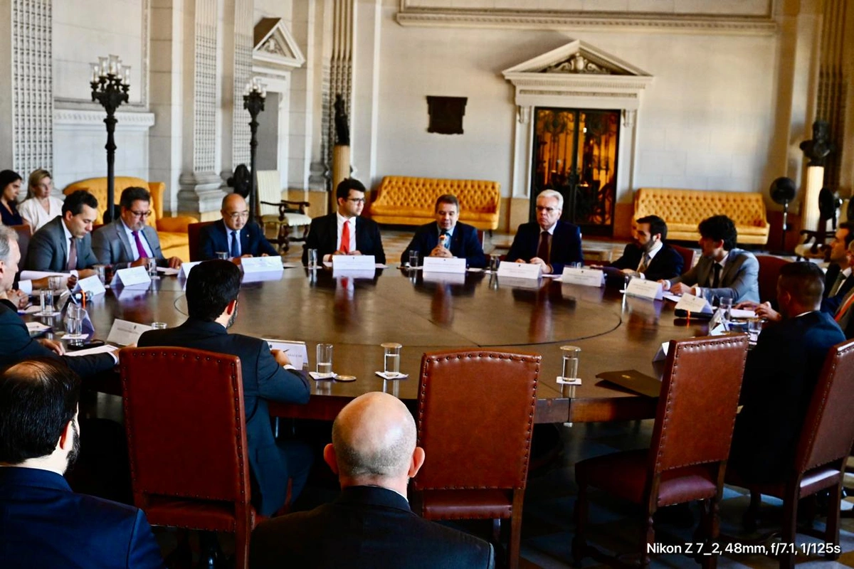 Governo federal amplia integração contra crimes no setor de combustíveis