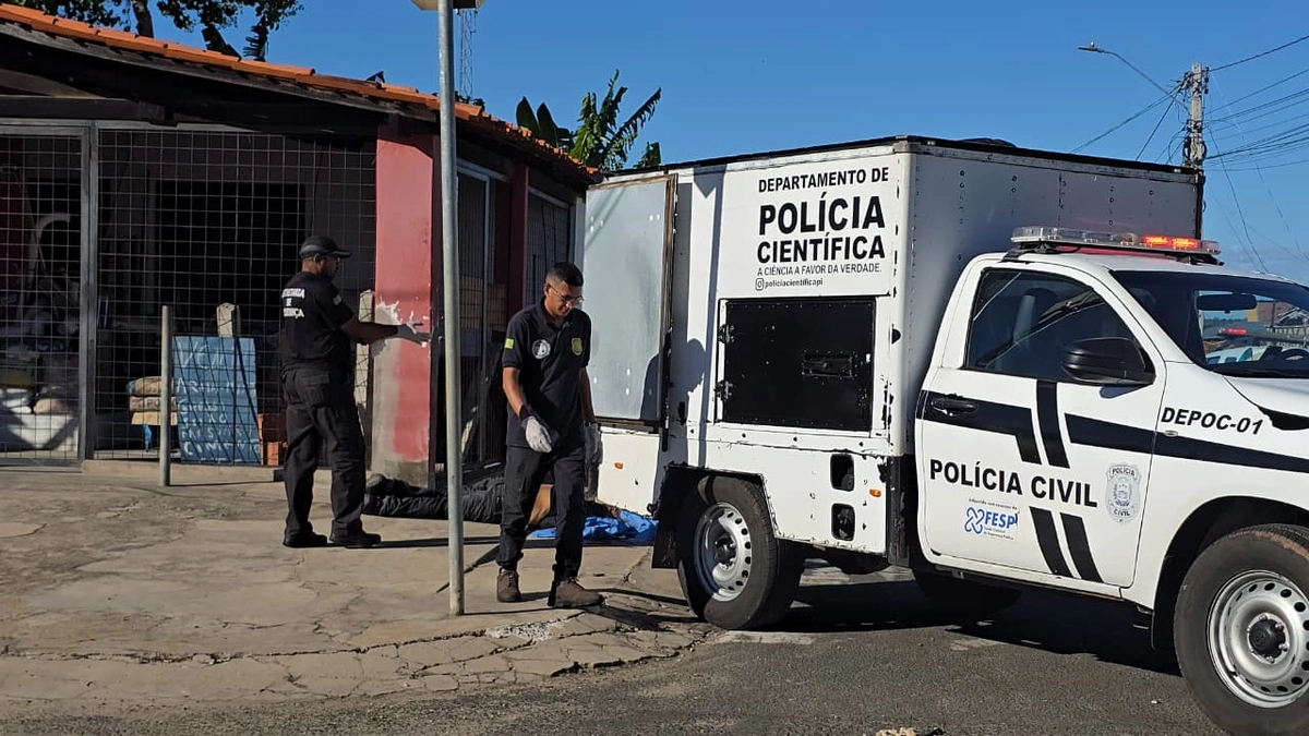 Homem é morto a tiros em frente a estabelecimento na zona Norte de Teresina