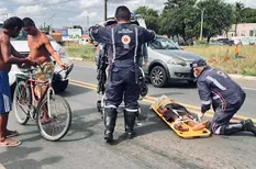 Homem é socorrido após se jogar na frente de veículo na BR-343, em Campo Maior