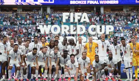 Inglaterra vence França por 6 a 4 e conquista o terceiro lugar da Copa