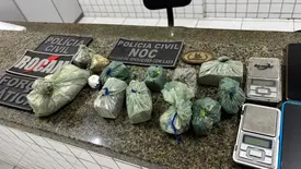 'Jamaica' e outras três pessoas são presas suspeitas de tráfico em Parnaíba (Foto: Reprodução)