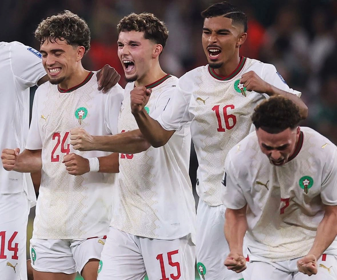 Marrocos goleia Canadá, avança às quartas e elimina anfitrião da Copa do Mundo