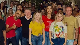 Merlong Solando e janainna Marques participam de plenária em Teresina (Foto: Reprodução/Redes Sociais)