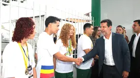 Ministro da Educação visita CETI em Teresina e conhece projetos de alunos (Foto: Reprodução)