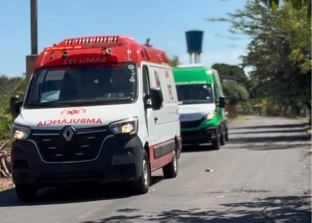 Morro do Chapéu apresenta nova ambulância do SAMU e unidade odontológica móvel