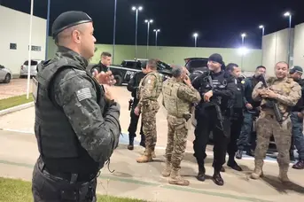 Morte de detento provoca princípio de rebelião em presídio de Buriti dos Lopes