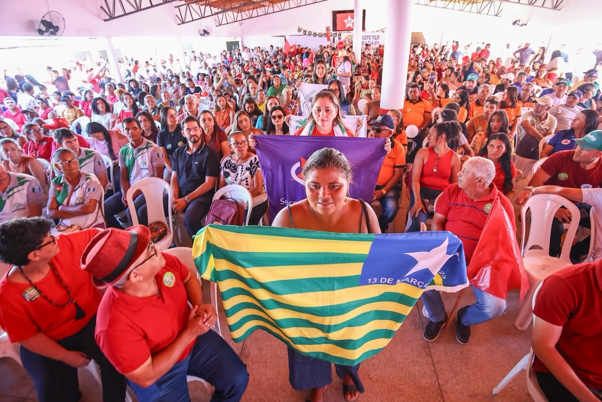 Movimentos sociais reúnem 1,2 mil pessoas e reafirmam apoio a Limma em Esperantina