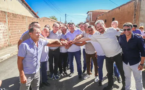 Obras de asfaltamento em Avelino Lopes chegam à fase final de execução