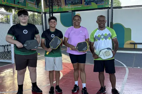 Pickleball ganha espaço no Piauí e conquista adeptos de todas as idades
