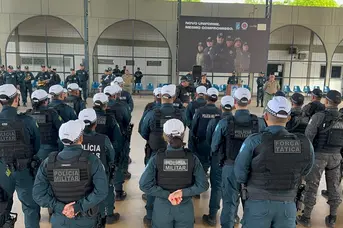 PM envia mais de 100 policiais para reforçar segurança no litoral do Piauí